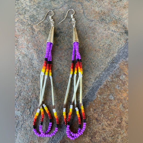 Beautiful Zuni Handmade Beaded Dangle Earrings - Picture 6 of 9